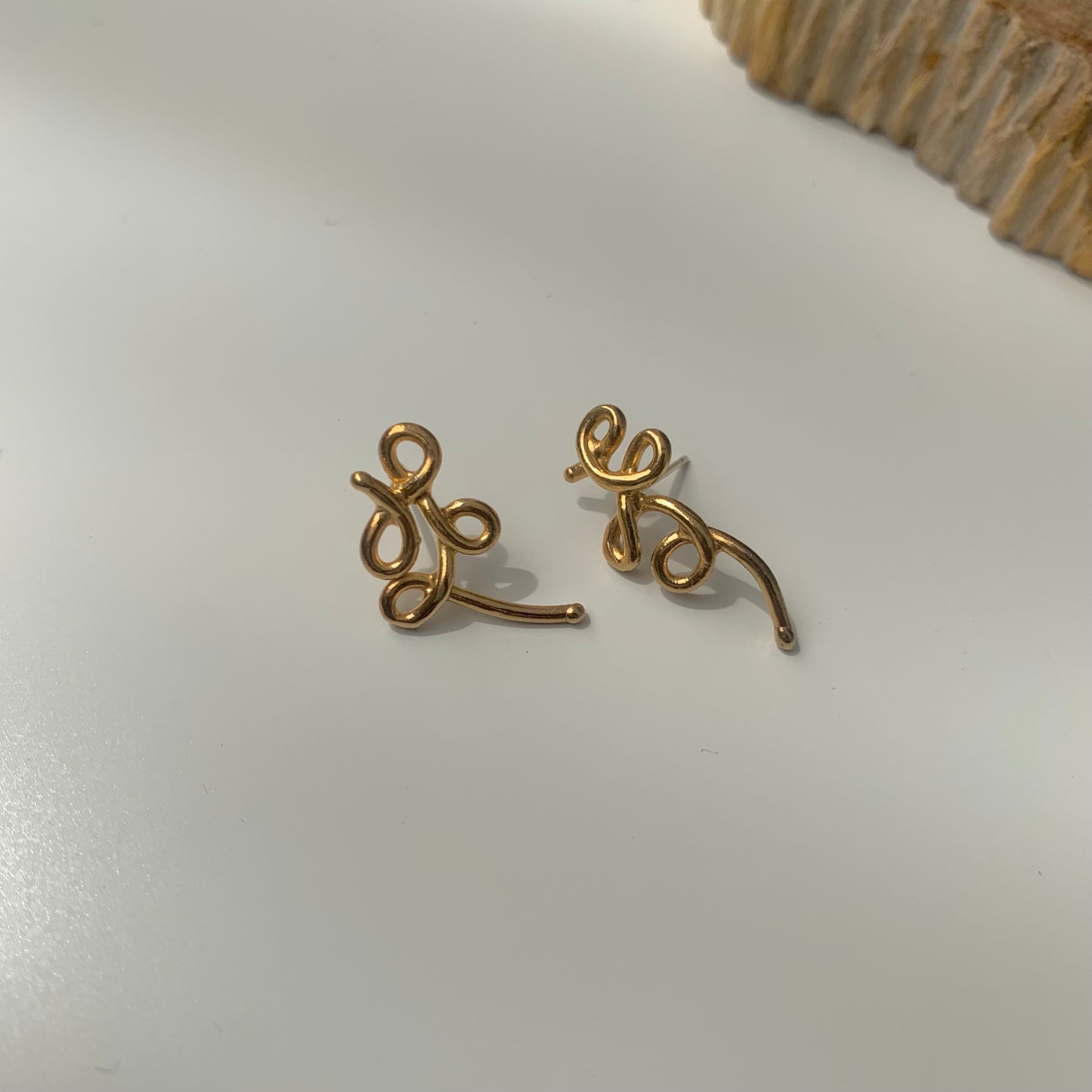 Random loop mini pierce