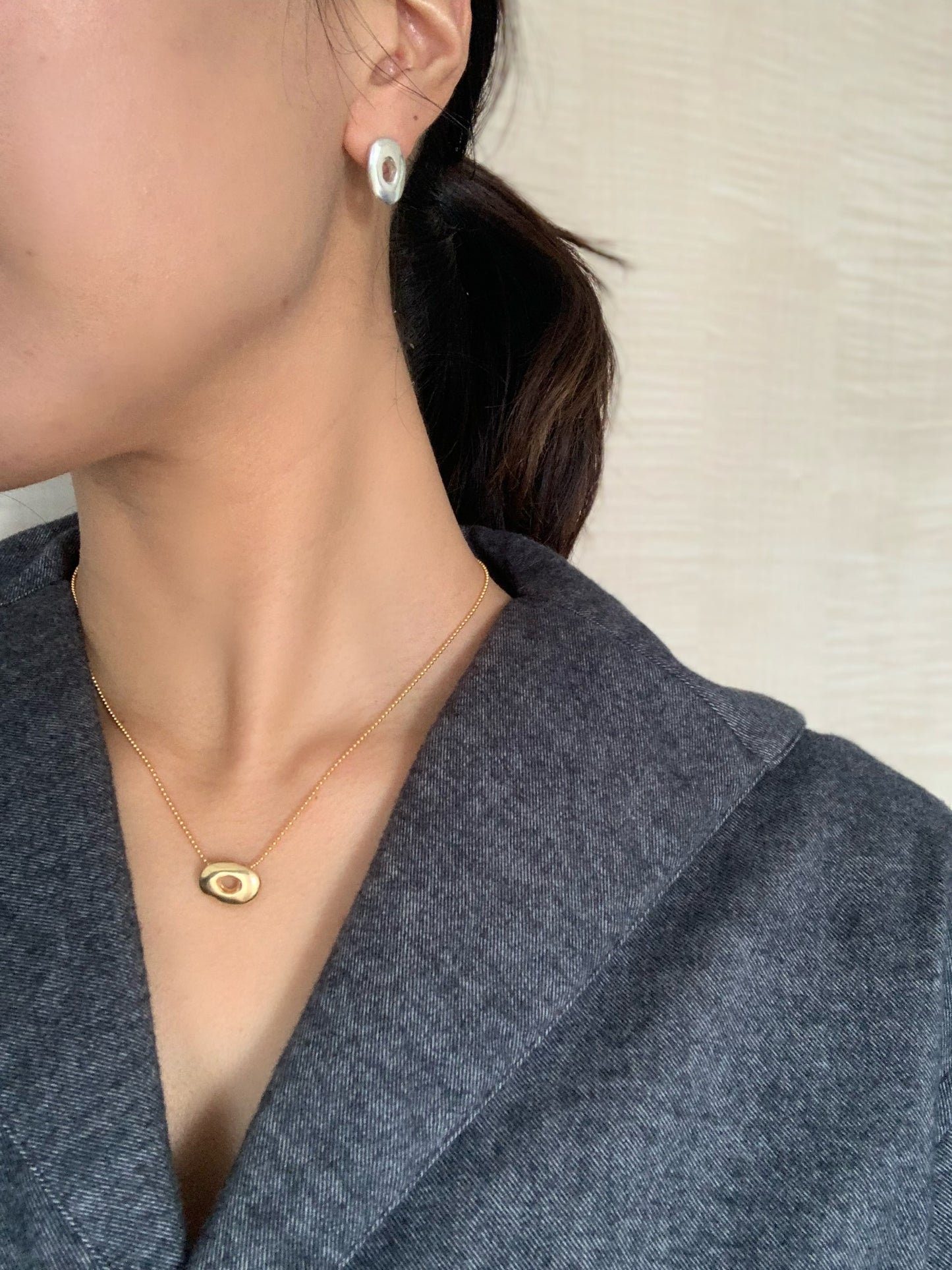 oval necklace