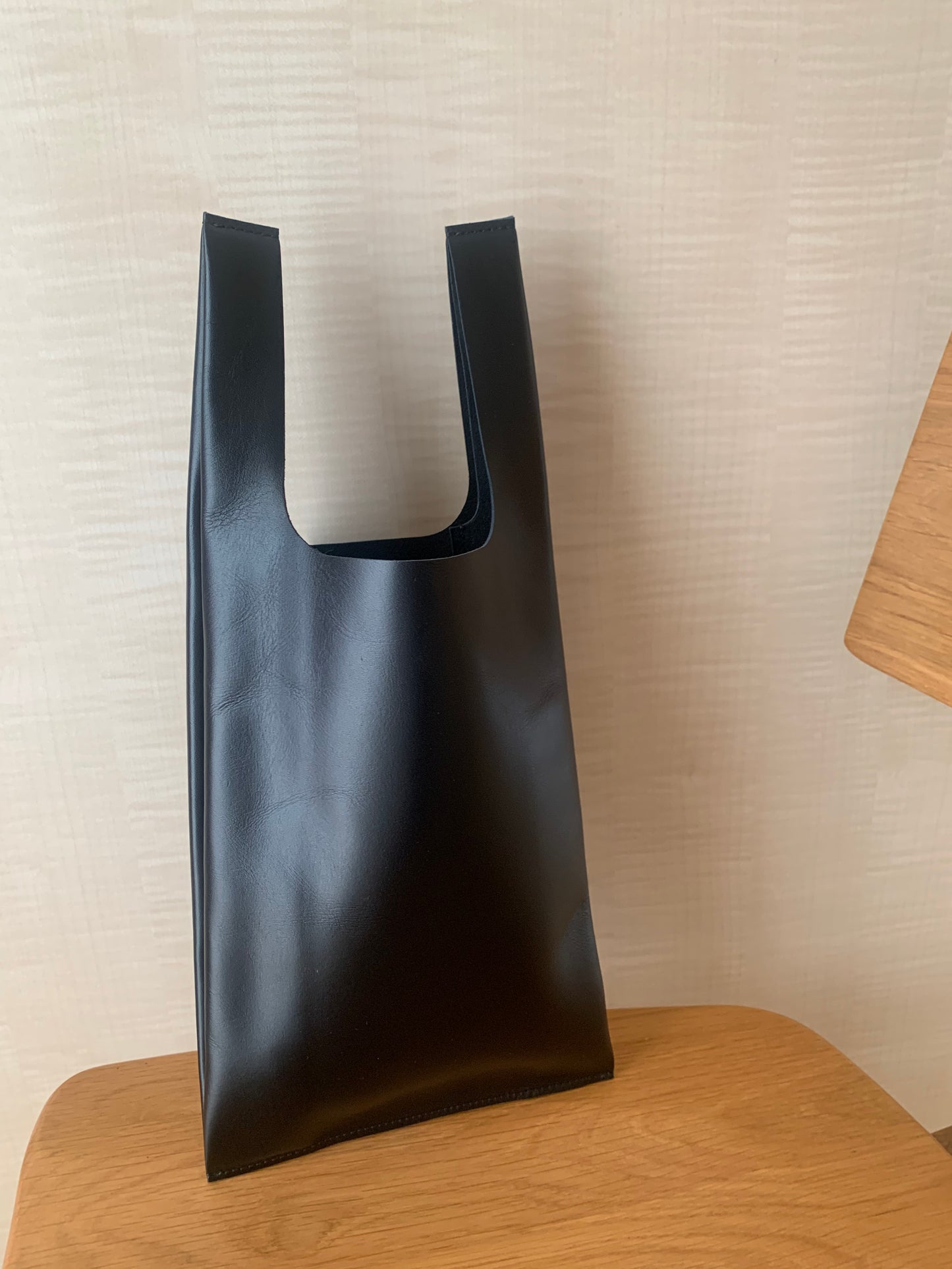 Leather bag