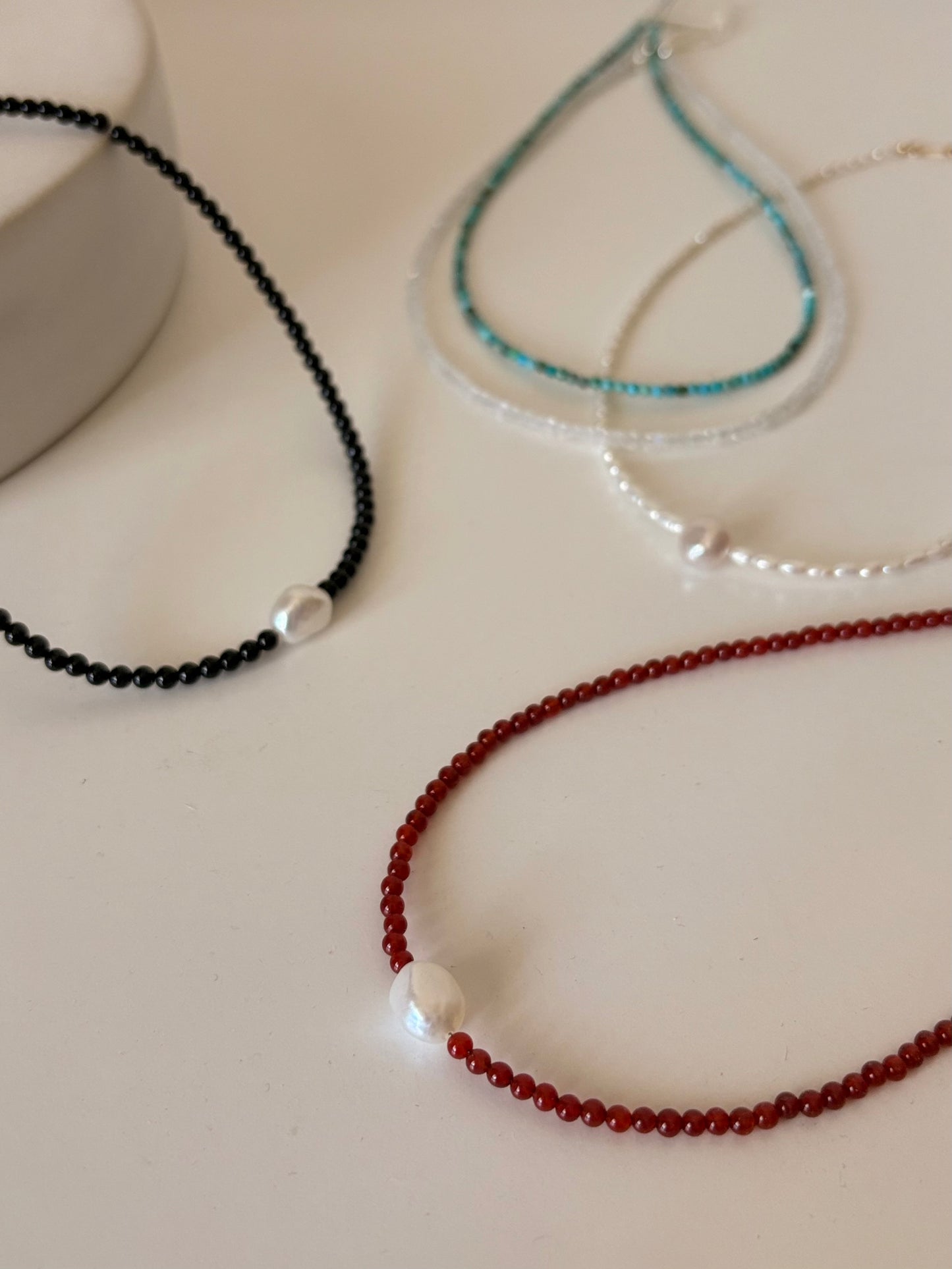Carnelian pearl necklace