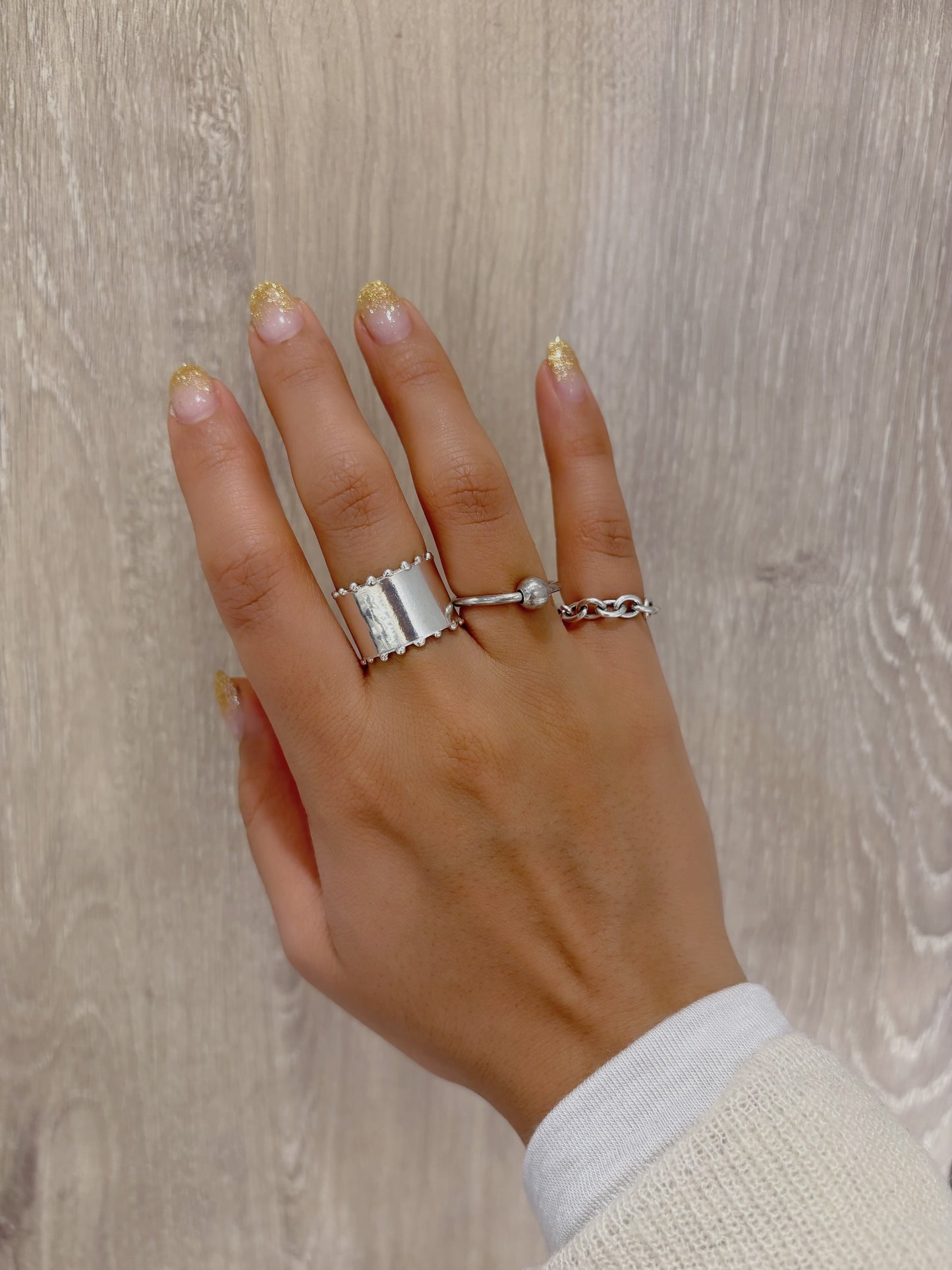 body pierce ring -01