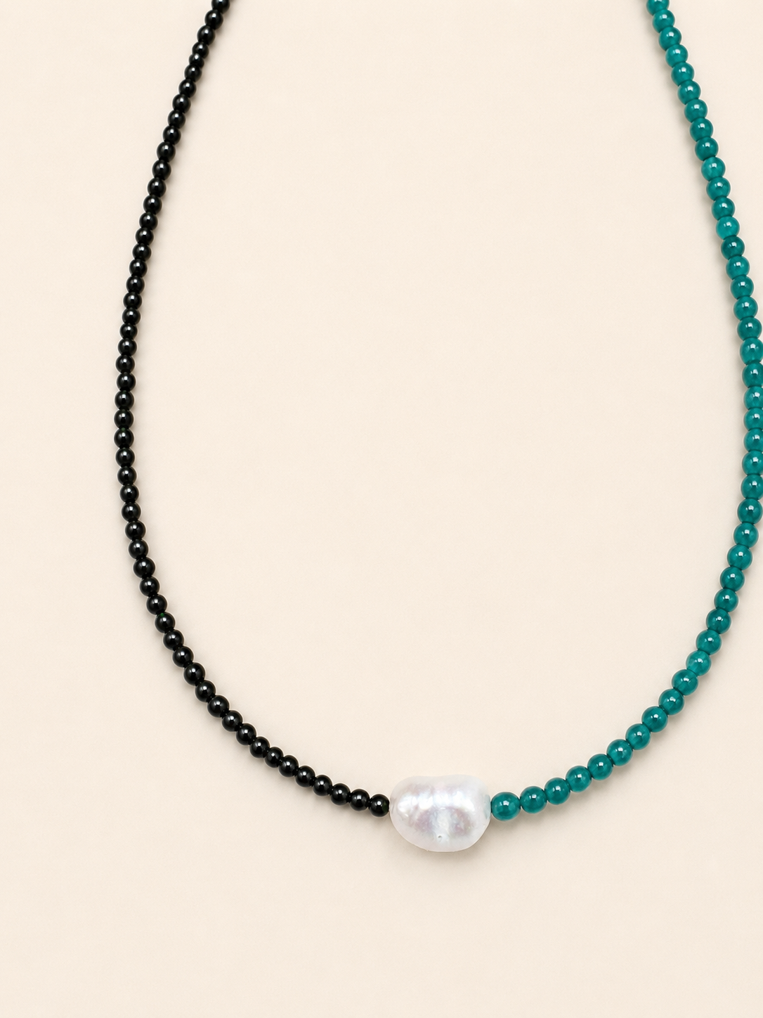 green agate with pearl necklace
