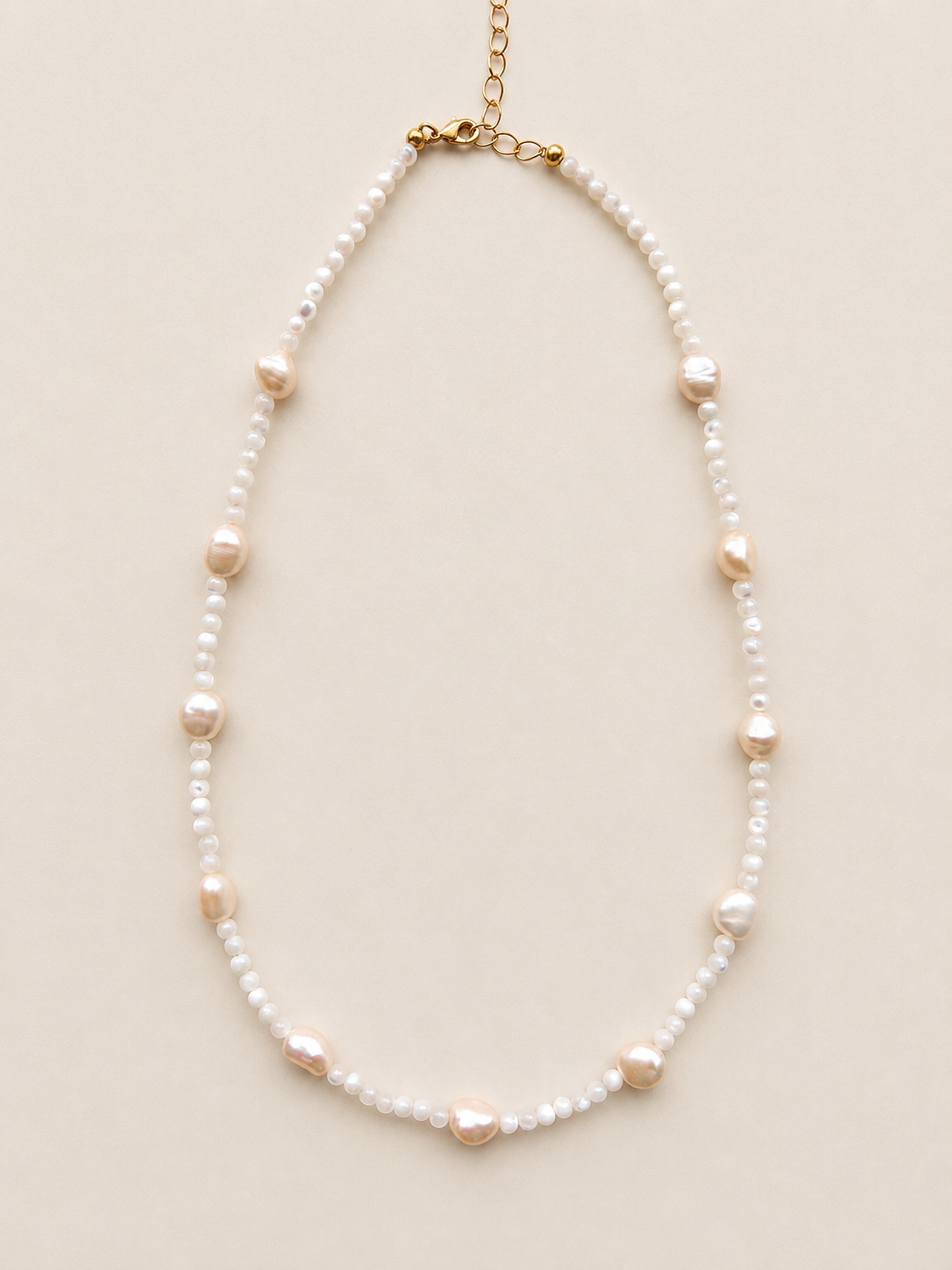 Pearl & shell necklace