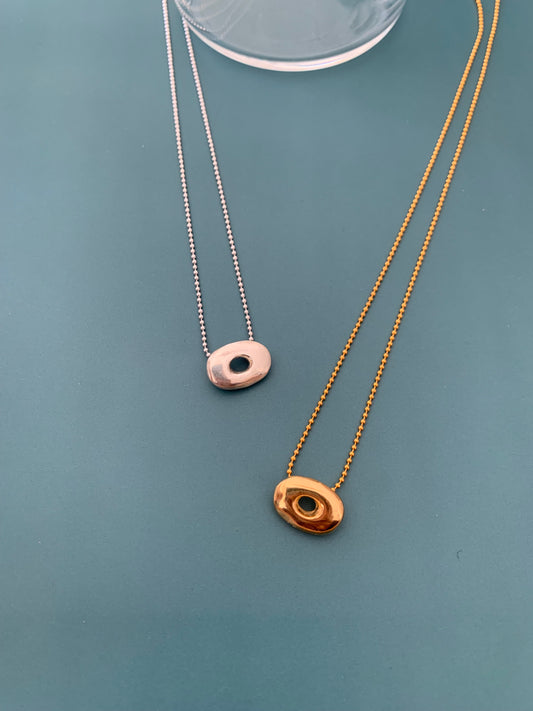 oval necklace