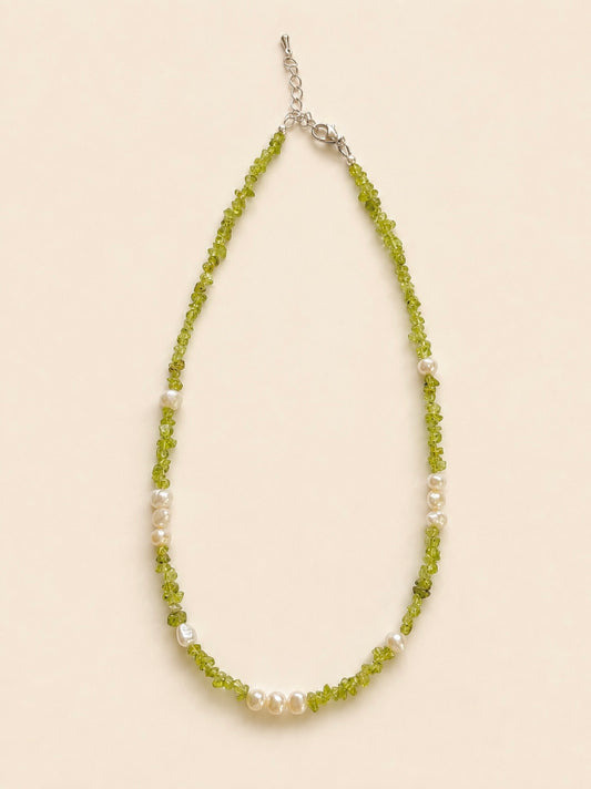 peridot & pearl necklace